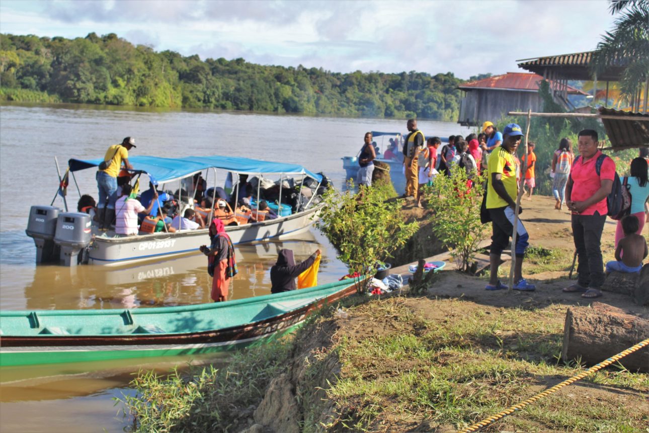 Caravana por la vida y por la paz – Rio San Juan